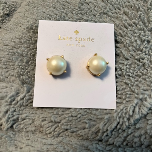 kate spade Jewelry - Kate Spade Gold and Green Stud Earrings